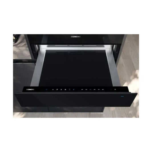 https://www.tafelberg.co.za/stores/za.co.storefront7.tafelberg/products/bi710c1b1/pictures/siemens-14cm-warmer-drawer-bi710c1b1-03_9191.jpg