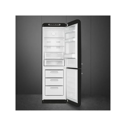 https://www.tafelberg.co.za/stores/za.co.storefront7.tafelberg/products/fab32r/pictures/smeg-60cm-retro-right-hinge-bottom-freezer-fab32r-03_b1w4.jpg