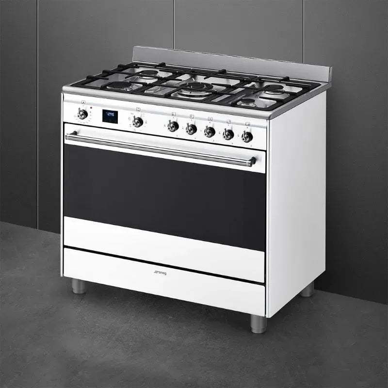 https://www.tafelberg.co.za/stores/za.co.storefront7.tafelberg/products/ssa91mawh2/pictures/smeg-glossy-white-gas-electric-cooker-ssa91mawh2_18wg.jpg