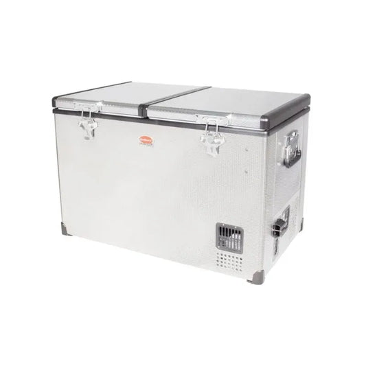 https://www.tafelberg.co.za/stores/za.co.storefront7.tafelberg/products/smdz-tr82d/pictures/snomaster-81.5l-dual-compartment-smdz-tr82d-1_tu0p.jpg