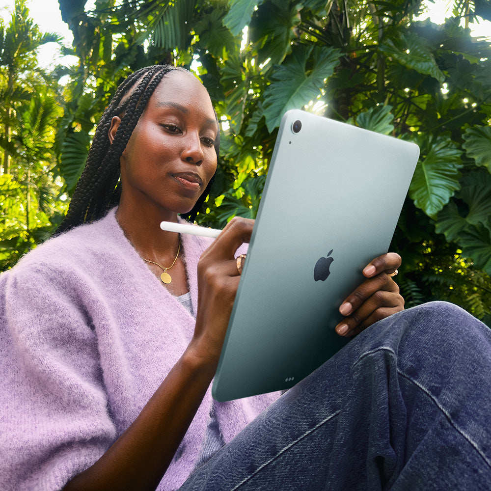 https://www.digicape.co.za/image/cache/catalog/_products/2026/iPad/iPad_Air_M4/iPad_Air_11_M4/iPad_Air_11_M4_Wifi_Starlight/iPad_Air_11_M4_Wifi_Starlight_7-1000x1000.jpg