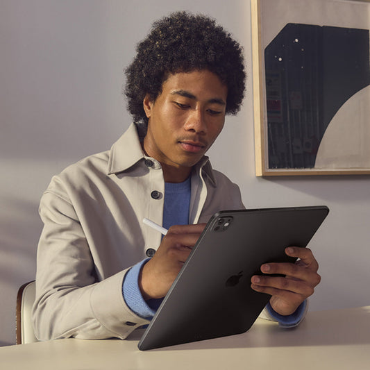 https://www.digicape.co.za/image/cache/catalog/_products/2025/iPad/iPad_Pro_M5/iPad_Pro_13-inch_M5_WiFi_Space_Black/iPad_Pro_13-inch_M5_WiFi_Space_Black_4-1000x1000.jpg