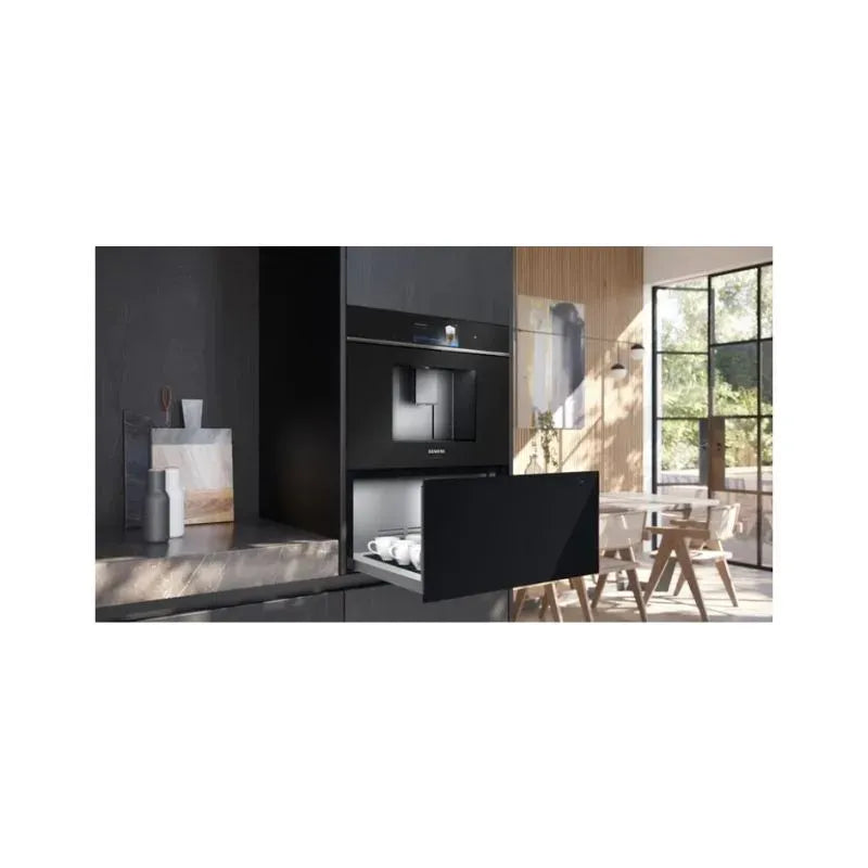 https://www.tafelberg.co.za/stores/za.co.storefront7.tafelberg/products/bi710d1b1/pictures/siemens-29cm-integrated-warmer-drawer-bi710d1b1-04_ef5r.jpg