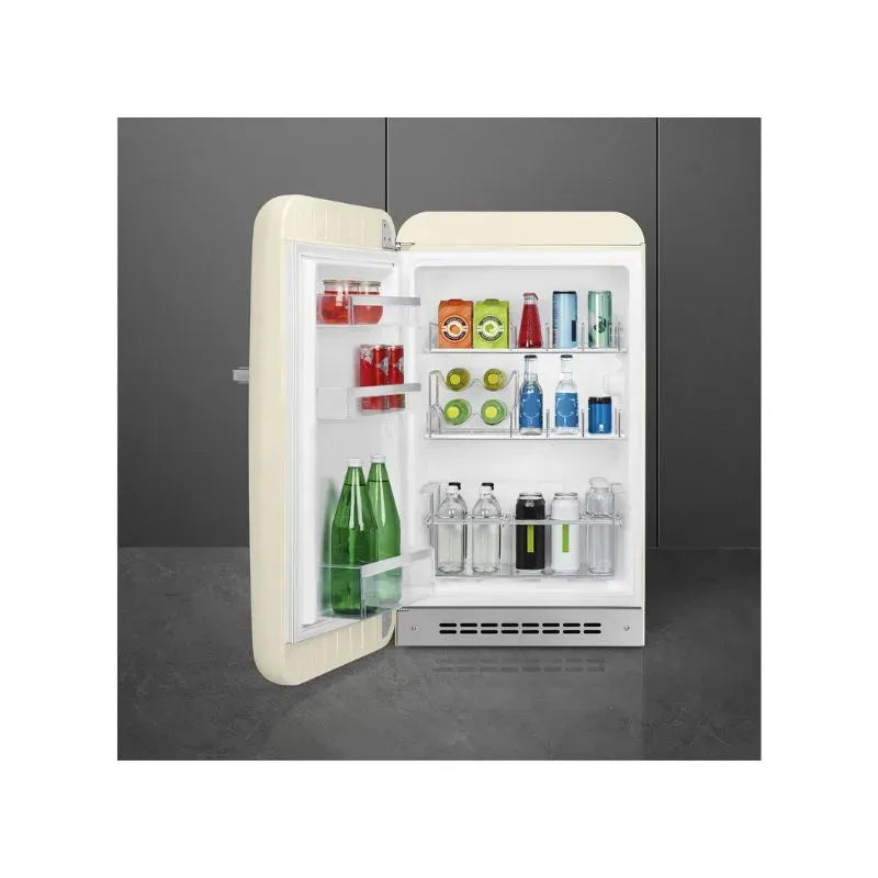 https://www.tafelberg.co.za/stores/za.co.storefront7.tafelberg/products/fab10hlcr5/pictures/smeg-55cm-retro-cream-left-hinge-happy-bar-fridge-fab10hlcr5-04_51x7.jpg