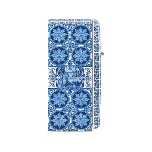 https://www.tafelberg.co.za/stores/za.co.storefront7.tafelberg/products/fab28rdgme6/pictures/smeg-60cm-dolce-gabbana-blu-mediterraneo-fridge-fab28rdgme6-03_yex4.jpg