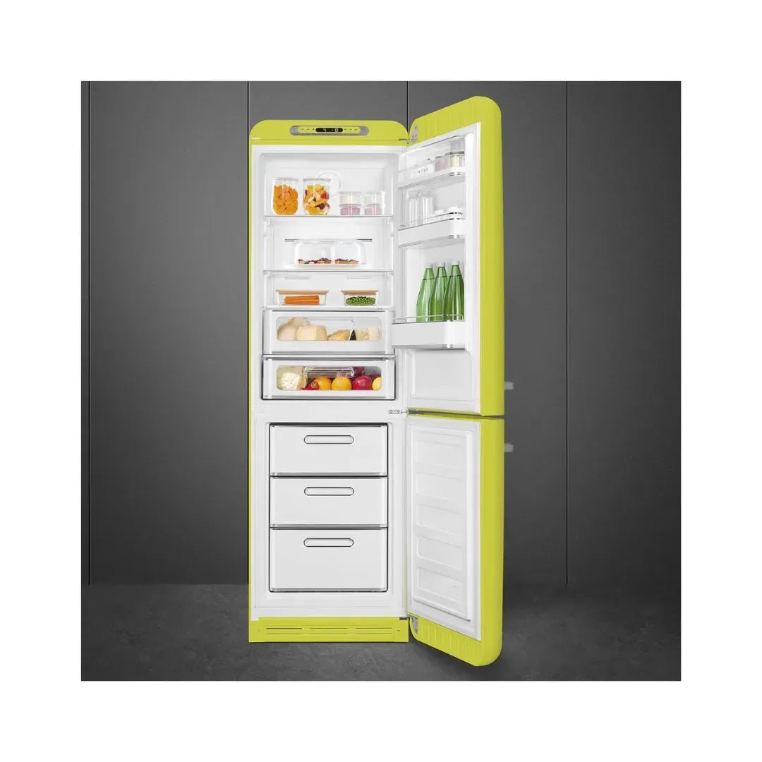 https://www.tafelberg.co.za/stores/za.co.storefront7.tafelberg/products/fab32r/pictures/smeg-60cm-retro-right-hinge-bottom-freezer-fab32r-002_6nj6.jpg